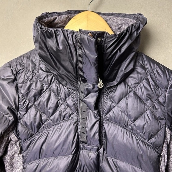 Lululemon Down For A Run Pullover - Size 4 in purple grape color - Picture 3 of 11